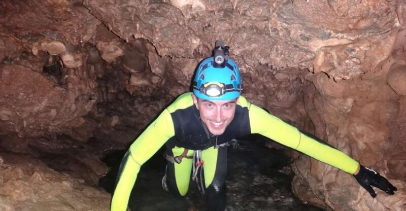 Prato: 3-Hour Caving Adventure - Key Points