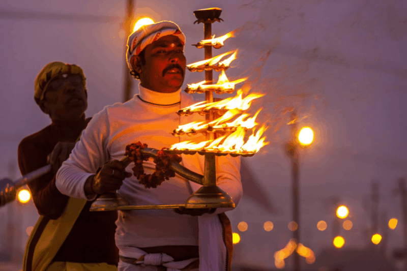 Prayagraj Kumbh Mela: 6 Day Spiritual Journey - Engaging With Spiritual Leaders and Sadhus