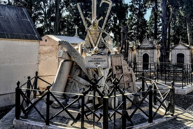 Prazeres Cemetery: A Self-Guided Audio Tour in Lisbon - Worth The Stay