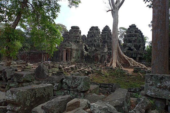 Preah Khan, Neak Pean and Pre-Rup Private Tour - Accessibility and Participation