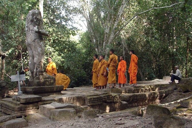 Preah Khan, Neak Pean and Pre-Rup Private Tour - Booking and Cancellation
