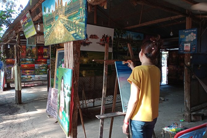 Preah Khan, Neak Pean and Pre-Rup Private Tour - Discovering Neak Pean