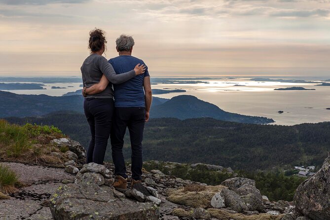 Preikestolen Hidden Trail Hike and Canoe Trip - Memorable Moments and Stunning Scenery