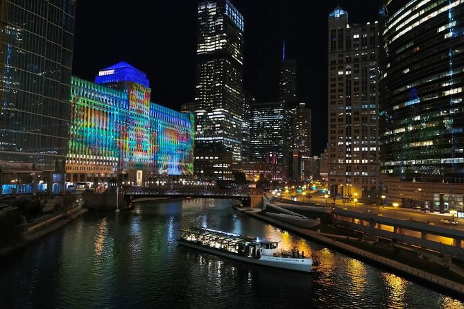Premier Chicago River Fireworks Dinner Cruise - Meeting and Accessibility