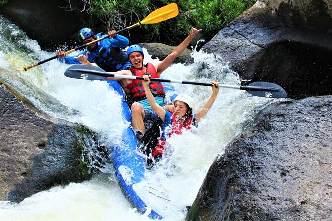 Premium Adventure Tour on the Slopes of the Rincón De La Vieja Volcano - Savoring the Buffet Lunch