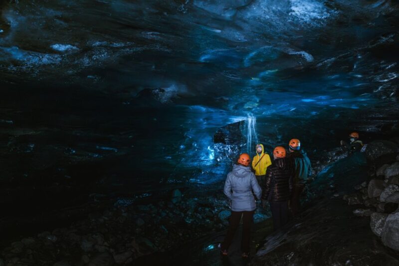Premium Blue Ice Cave Tour - Hot Soup & Hot Drink Incl. - Logistics and Accessibility