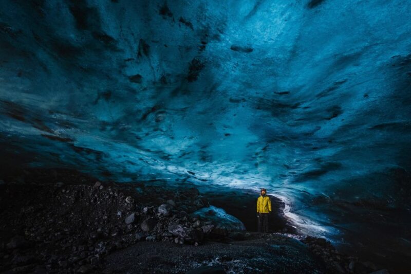 Premium Blue Ice Cave Tour - Hot Soup & Hot Drink Incl. - What to Bring