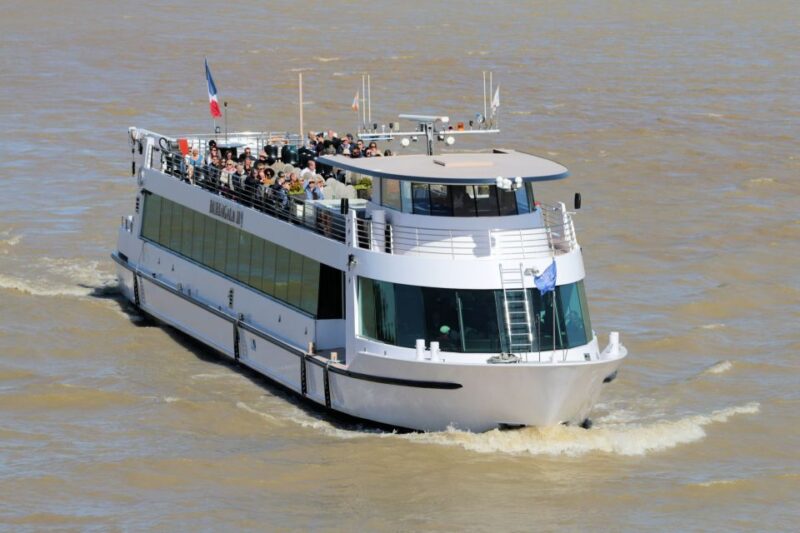 Premium Cruise, Glass of Wine and Cannelé - On-board Cruise Features