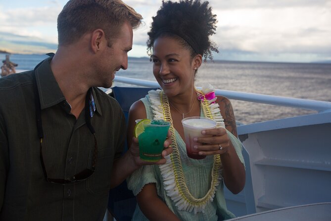 Premium Dinner Cruise: Four Course Dining Experience - Maalaea - Dining Options and Dietary Accommodations