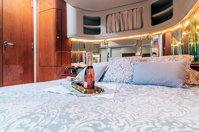 Premium Miami Yacht Tour Experience: Captain, Champagne & Party! - Inclusions