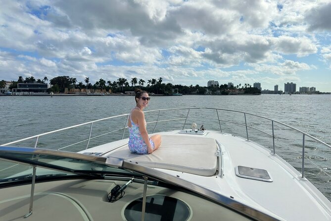 Premium Miami Yacht Tour Experience: Captain, Champagne & Party! - Price and Group Size