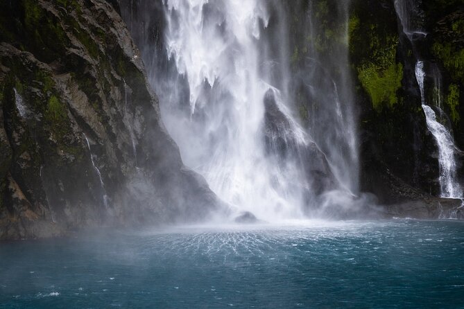 Premium Milford Sound Cruise Including Lunch - Key Details and Highlights