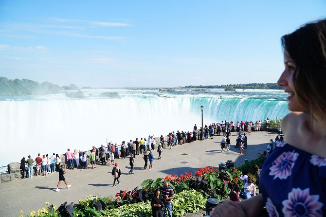 Premium Niagara Falls Day Tour From Toronto With Hornblower Niagara Cruise - Group Size and Participation