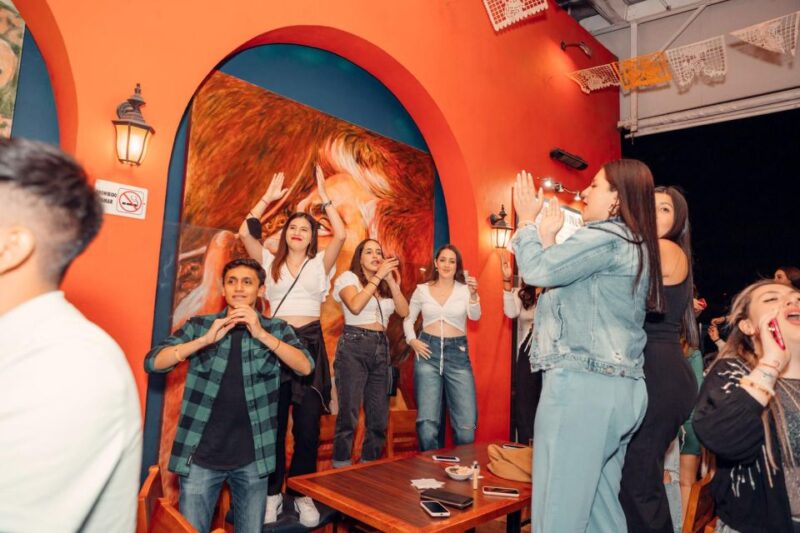 PREMIUM Night Tour: Mariachis, Garibaldi Show & Tacos - Accessibility and Comfort