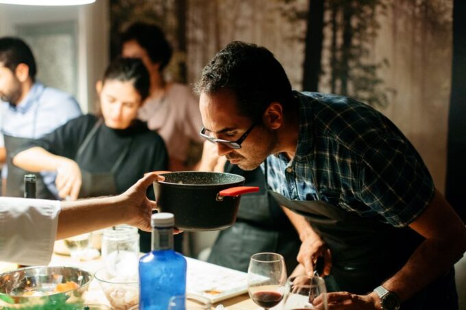 Premium Paella Cooking Class, Includes Tapas & Market Tour - Tapas Tasting Experience