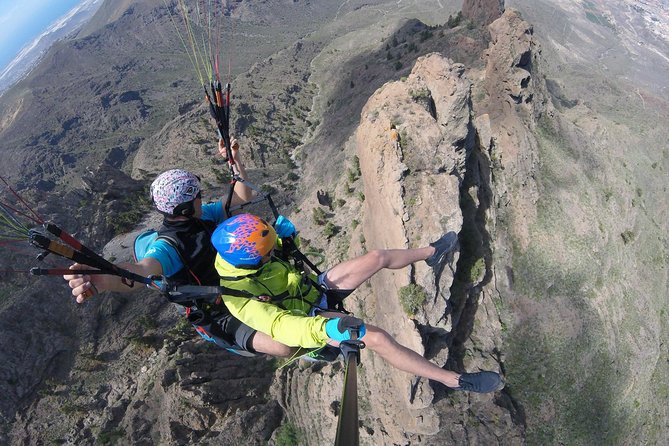 Premium Paragliding in Tenerife With the Best Staff of Pilots: Emotion and Safety - Personalized Customer Service