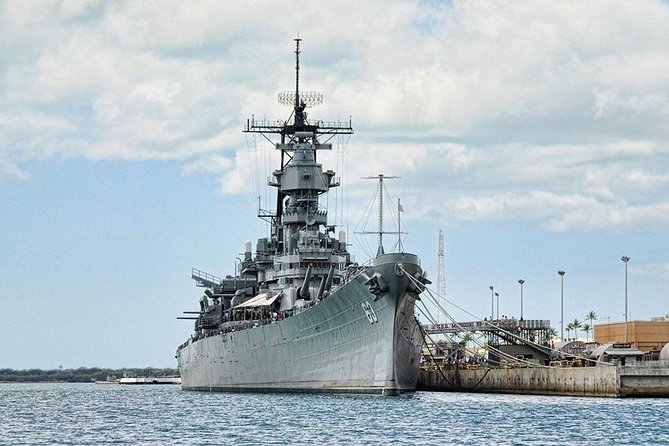 Premium Pearl Harbor Small Group Tour With Lunch - Visiting Honolulu Attractions