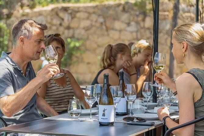 Premium Private Douro & Vinho Verde Tour: Wine Tastings & Lunch - 3-course Lunch and Wines