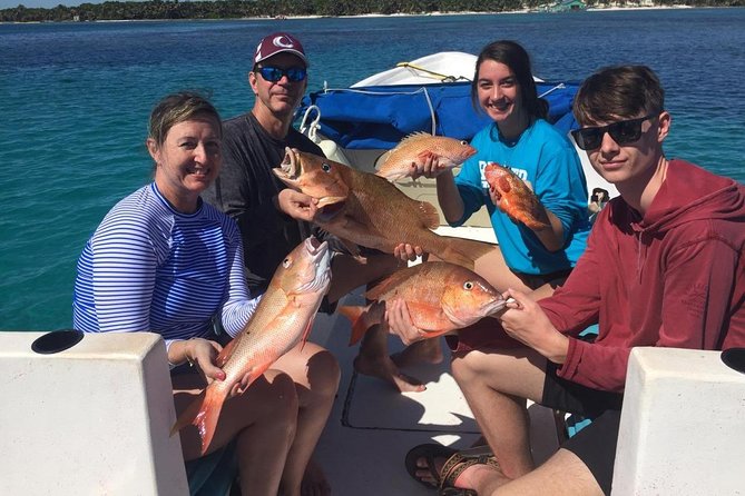 Premium Private Fishing, Snorkelling and Beach Cookout Tour in San Pedro,Belize - Personalized Attention From Guides