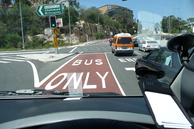 Premium Private Transfer FROM Sydney Airport to Sydney Cbd/Downtown 1-11 People - Booking and Confirmation
