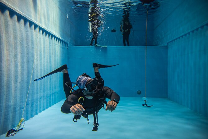Premium Scuba Experience in Regions Largest Dive Tank - Dubai - Reviews and Ratings