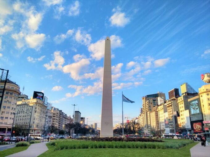 Premium Service Buenos Aires City Tour for Small Groups - San Telmo, La Boca, and Puerto Madero