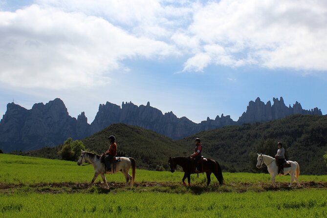 PREMIUM SMALL GROUP: Montserrat Horse Riding and Walking Tour - Traveler Fitness Level