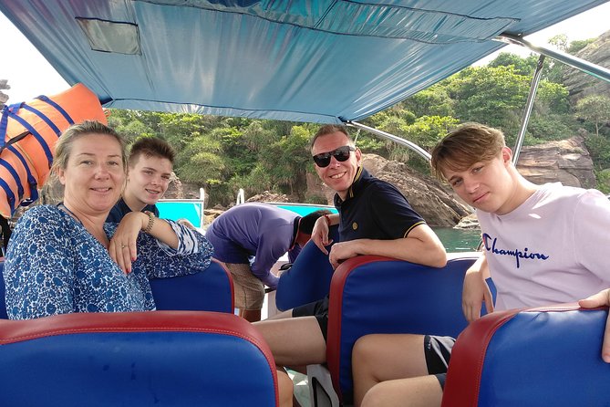 PREMIUM Snorkel & Islands Hopping by Speedboat-Seafood Bbq(Max12) - Authentic Vietnamese BBQ Lunch