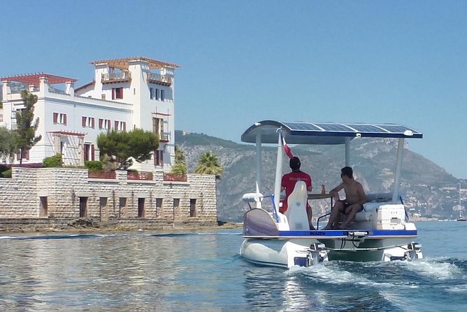 Premium Tour on a Solar Powered Boat - Private Group - How to Find the Berth