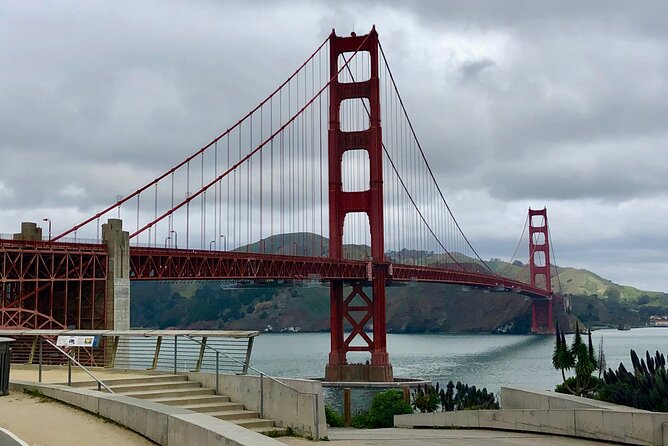 Presidio Walk to the Golden Gate Bridge - Walking Distance