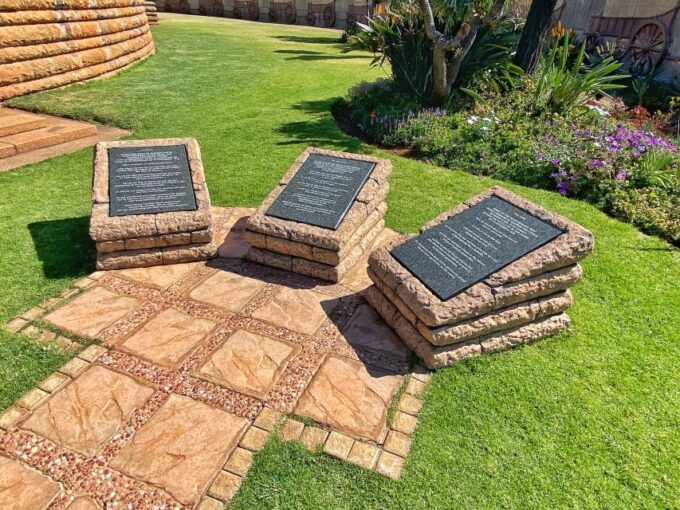 Pretoria: Pretoria City and Lion Park Tour - Customer Reviews and Ratings