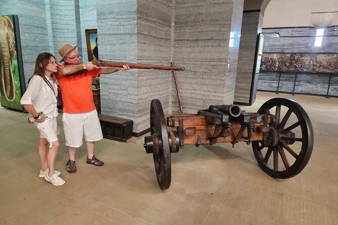 Pretoria Tour - Voortrekker Monument, Union Buildings, Pretoria - Tour Highlights