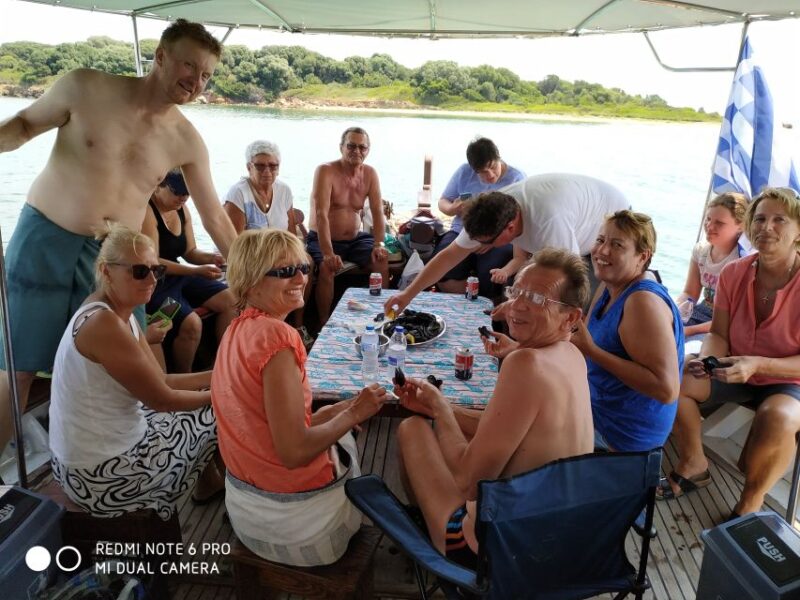 Preveza: Dolphin Watching Cruise With Lunch and Drinks - Key Points