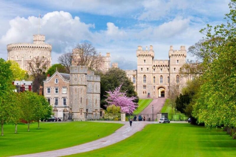 Princess Diana Exhibition With Buckingham Palace State Rooms - Buckingham Palace State Rooms