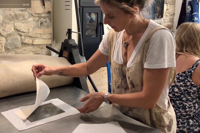 Printmaking Masterclass in the Heart of Abruzzo - Accessibility and Transportation