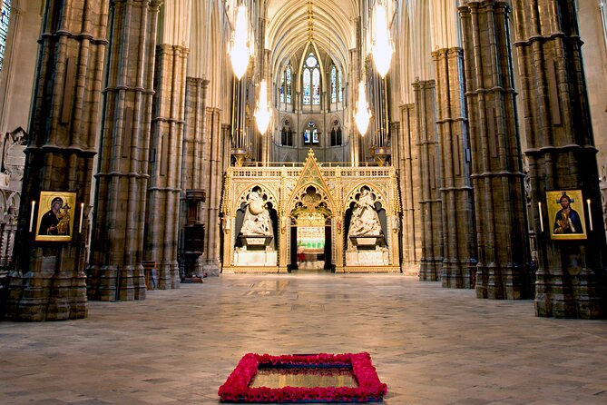 Priority Access Westminster Abbey Tour With a Professional Guide - Highlights of the Tour Experience
