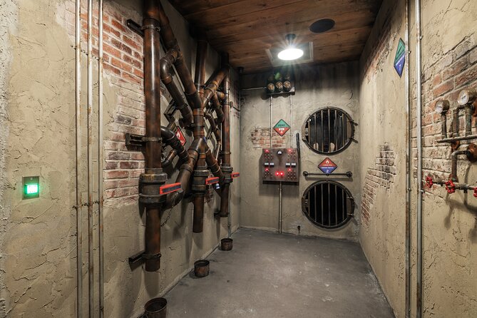Prison Break Alcatraz Escape Room in Fishermans Wharf - Exciting and Adventurous Experience