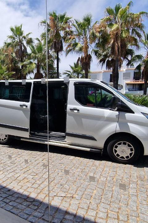 Priv Faro Airport Transfers to Algoz/Tunes (car up to 4pax) - Meeting and Assistance