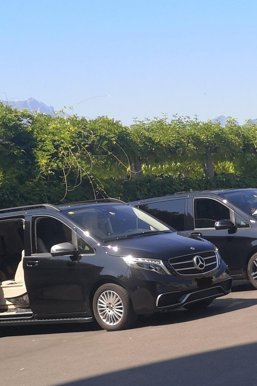 Privat Airport Transfer to Lucerne - New Mercedes V Class - Driver Information