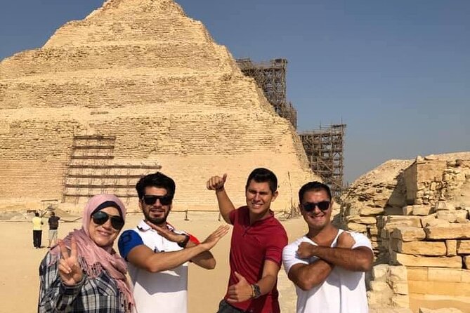 Privat All Inclusive :Giza Pyramids,Camel,Lunch ,Saqqara,Memphise - Saqqara Site
