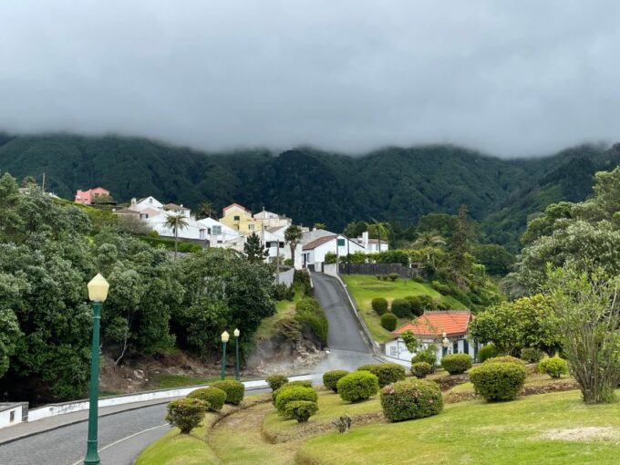 Privat Van Tour Furnas Valley, Gorreana Tea – Islands Gems - Frequently Asked Questions