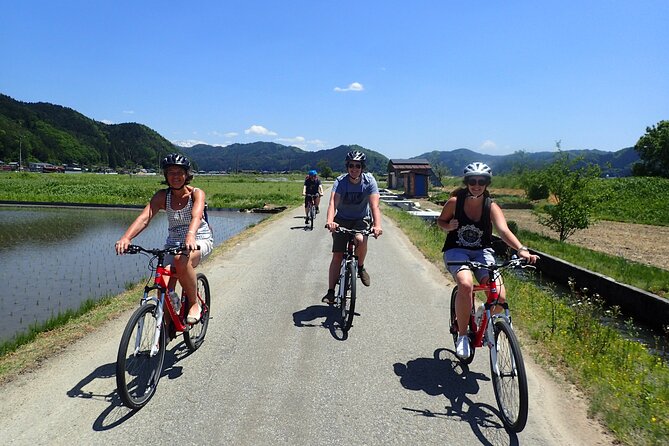 Private 2.5h Bike Tour in Hida - Meeting and Pickup