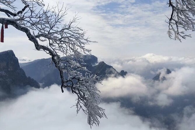 Private 2-Day Tour Combo Package: Zhangjiajie Avatar and Tianmen Mountain - Booking and Reservations