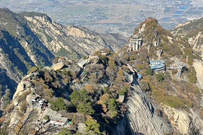 Private 2-Day Tour of Xian Terracotta Warriors and Mt. Huashan - Whats Included