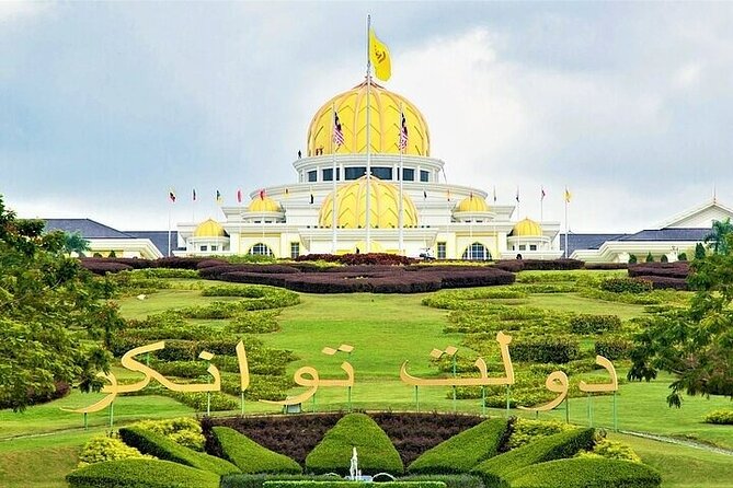 Private 2-Day Tour: Thailand, Malaysia & Indonesia (3 Countries) From Singapore - Day 2: Malaysia to Thailand