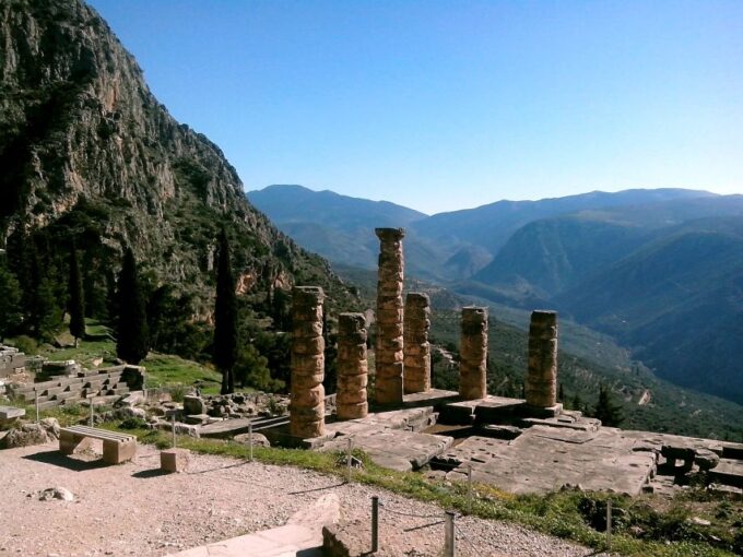 Private 2-Day Tour to Delphi, Meteora & Thermopylae - Inclusions and Booking