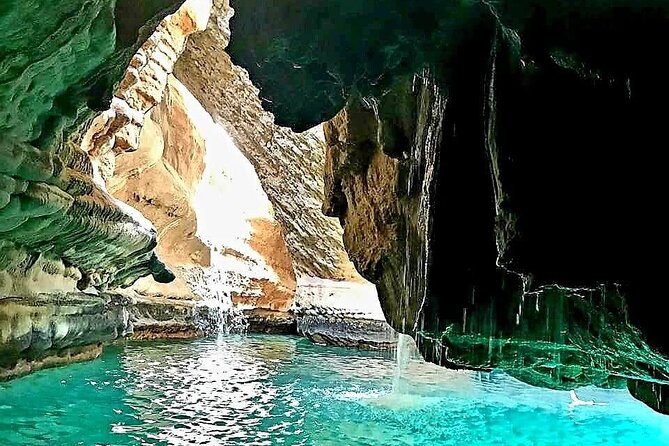 Private 2 Day Wadi Shab and Bimmah Sinkhole Tour - Inclusions
