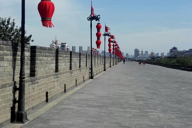 Private 2-Day Xian and Chengdu Tour With Hotel Stay - Logistics and Inclusions