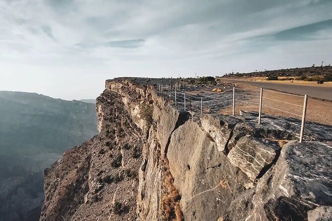 Private 2-Days Jebel Shams Overnight Camping Tours - Included Amenities