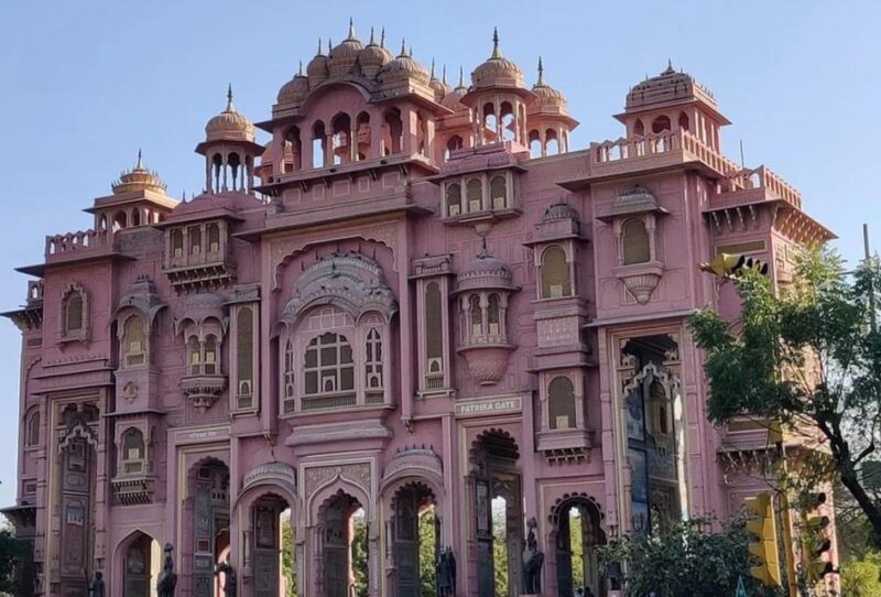 Private 2-Days Luxury Jaipur City Tour With Pushkar Tour - Day 1: Jaipur Arrival